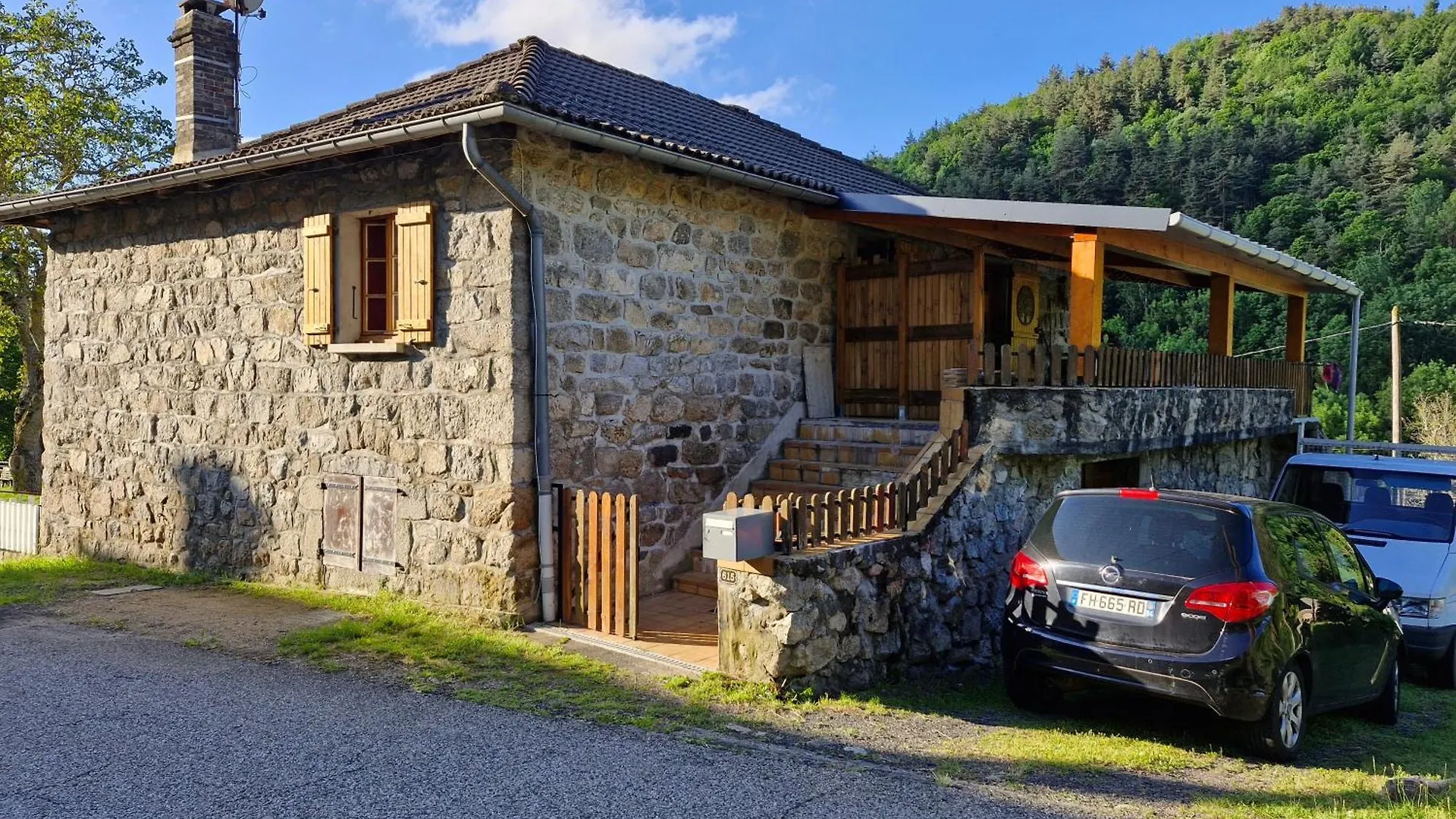 La Maison Des Lucioles Saint-Julien-Boutieres
